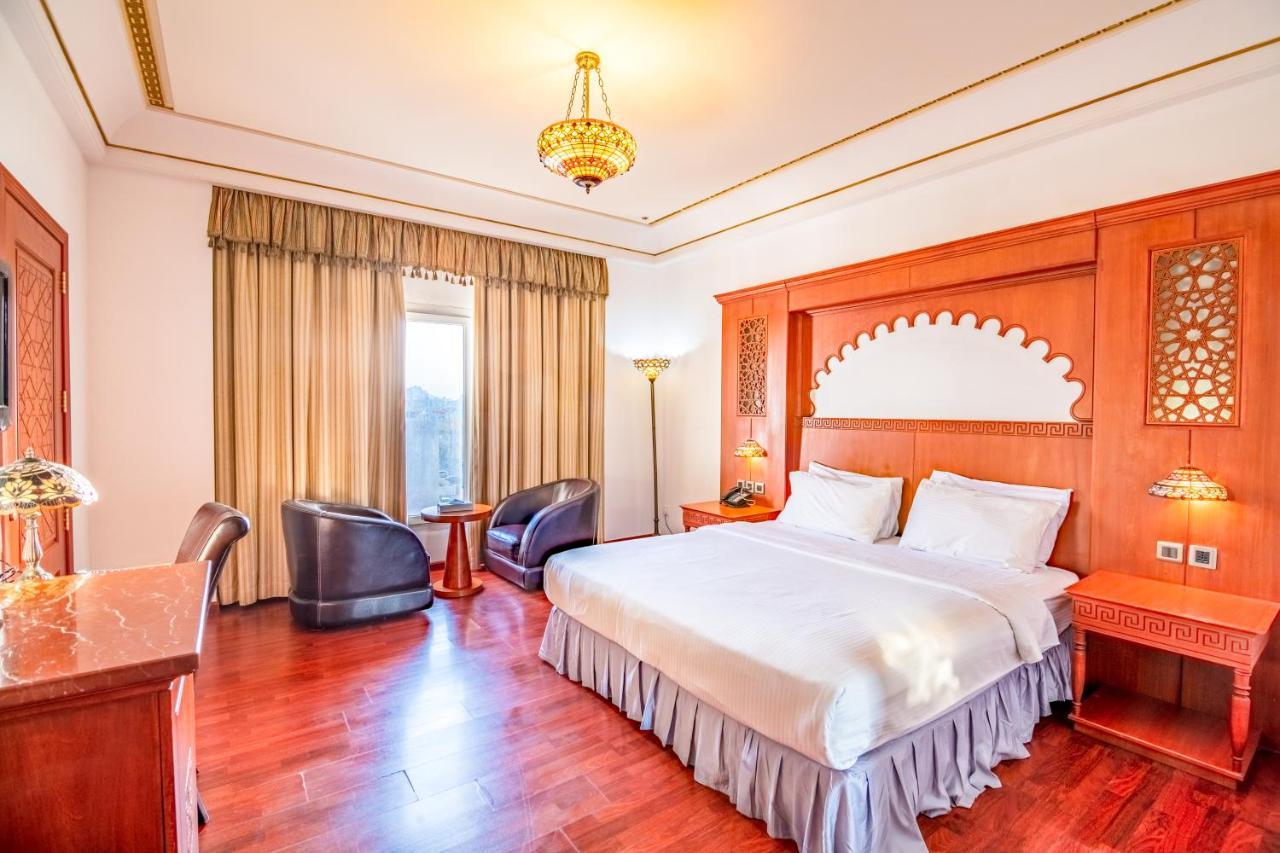 The Platinum Hotel Маскат Экстерьер фото